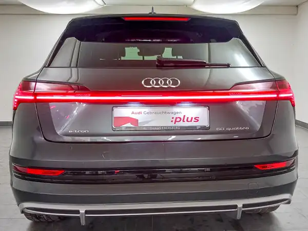 AUDI e-tron 50 S line 2xAC el.Sitz HUD 5JGar MATRX Keyless (6/21)