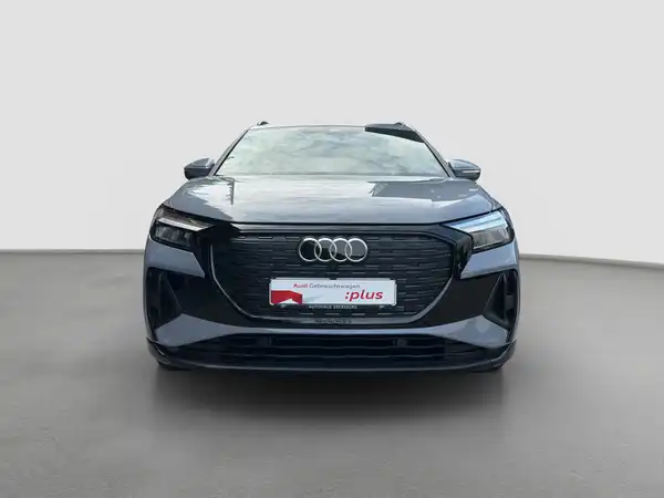 AUDI Q4 e-tron 40 S line virtual NaviPro WPumpe Pano black (3/17)