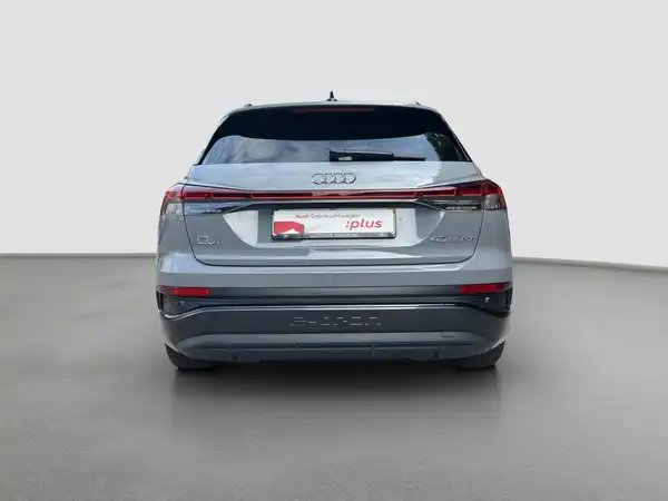AUDI Q4 e-tron 40 S line virtual NaviPro WPumpe Pano black (6/17)