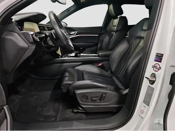AUDI e-tron S line 55 qu MATRX Pano HUD Tech select (8/16)