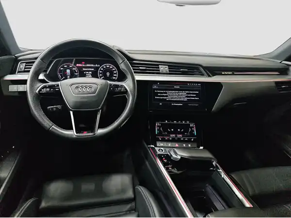AUDI e-tron S line 55 qu MATRX Pano HUD Tech select (10/16)