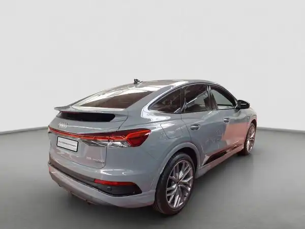 AUDI Q4 Sportback e-tron quattro (3/4)