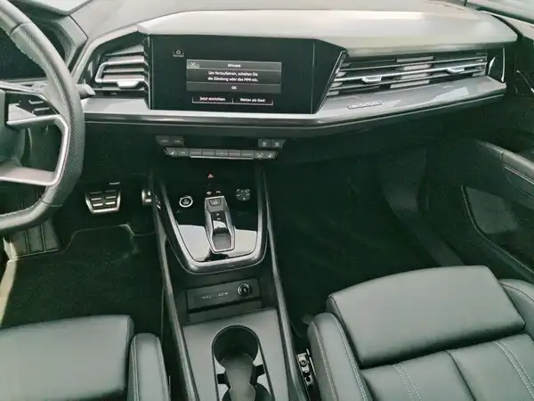 AUDI Q4 Sportback e-tron 50 qu. Assistenz MATRIX Navi Virtuel HUD (12/17)