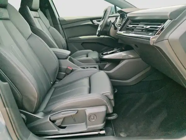 AUDI Q4 Sportback e-tron 50 qu. Assistenz MATRIX Navi Virtuel HUD (15/17)