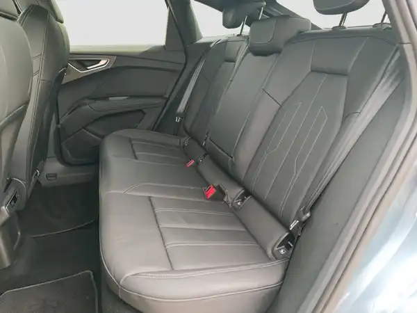 AUDI Q4 Sportback e-tron 50 qu. Assistenz MATRIX Navi Virtuel HUD (9/17)