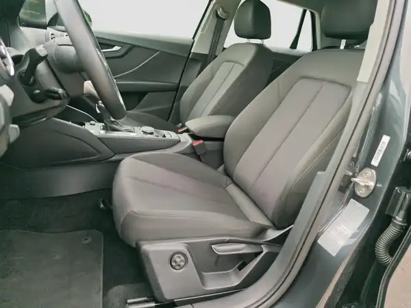 AUDI Q2 advanced 40 TFSI qu 5JGar ACC virtual Kamera Alarm (8/16)