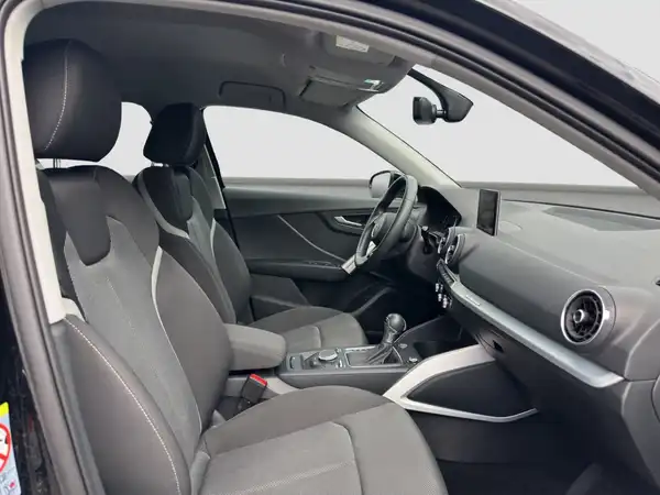 AUDI Q2 sport 25 TFSI (14/16)