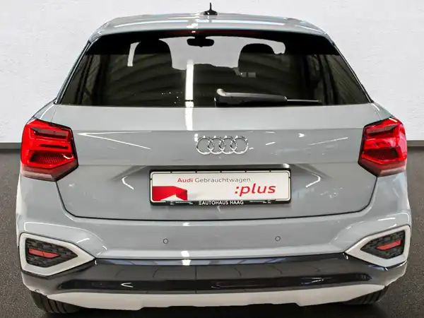 AUDI Q2 advanced 30 TDI 5JGar MTRX SHZ GRA AHK 18ZR (6/16)