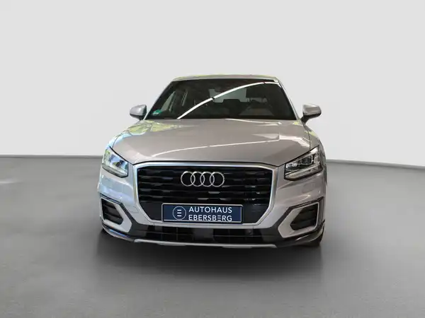 AUDI Q2 design 1.0 TFSI ultra AHK Tempo LED Navi (3/12)