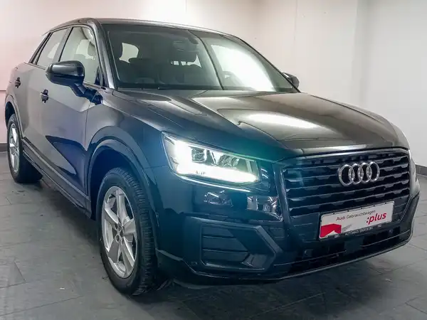 AUDI Q2 sport 35 TFSI 5JGar Kamera Navi LED PDC DAB (5/23)