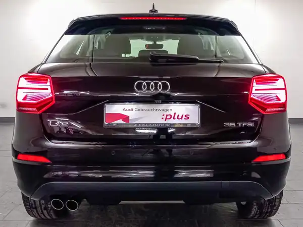 AUDI Q2 sport 35 TFSI 5JGar Kamera Navi LED PDC DAB (7/23)