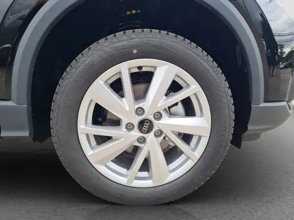 AUDI Q2 35 TFSI (16/16)