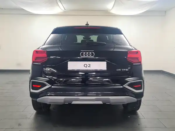 AUDI Q2 35 TFSI advanced (6/18)