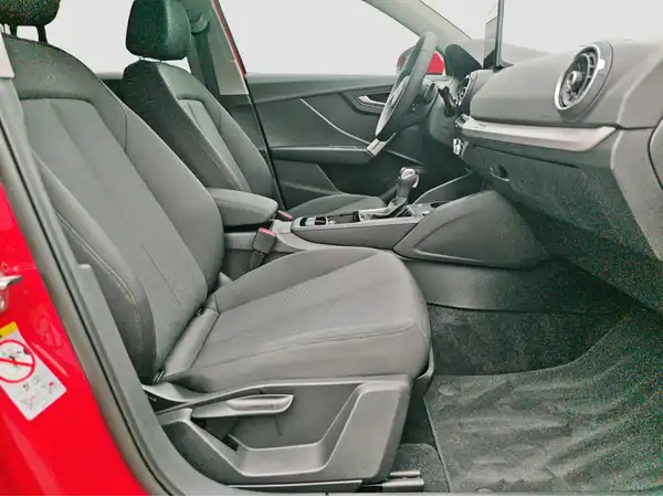 AUDI Q2 advanced 35 TDI 5JGar virtual AHK sound+ (14/16)