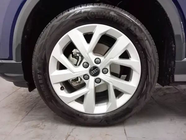AUDI Q2 Advanced 5JGar Virtual Navi+ GRA SHZ (14/15)