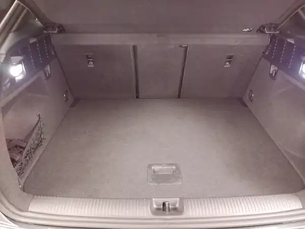 AUDI SQ2 5JGar Virtual Navi MTRX RFK PDC AHK SHZ (13/20)