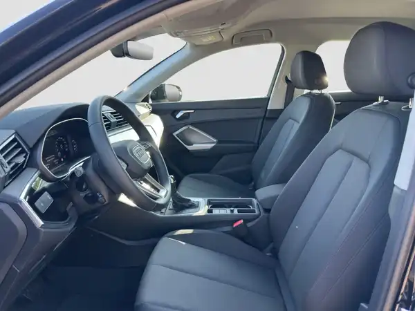 AUDI Q3 Sportback S line 35 TFSI 5JGar ACC App el.Heck virtual (8/16)