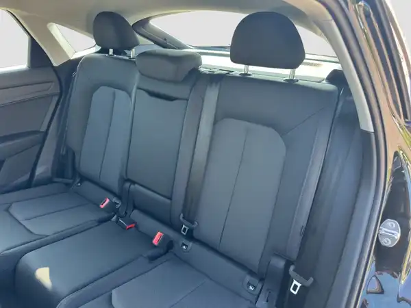 AUDI Q3 Sportback S line 35 TFSI 5JGar ACC App el.Heck virtual (9/16)