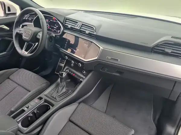 AUDI Q3 Sportback S line 35 TFSI (18/18)