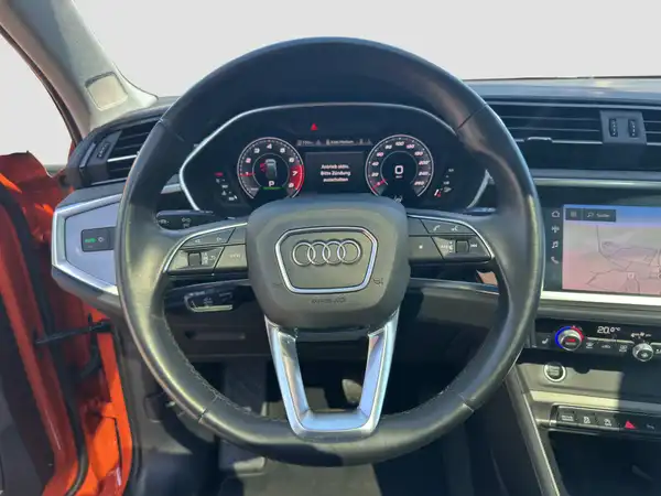 AUDI Q3 Sportback S-Line Connect Assistenz Navi+ Pano Kamera (11/17)