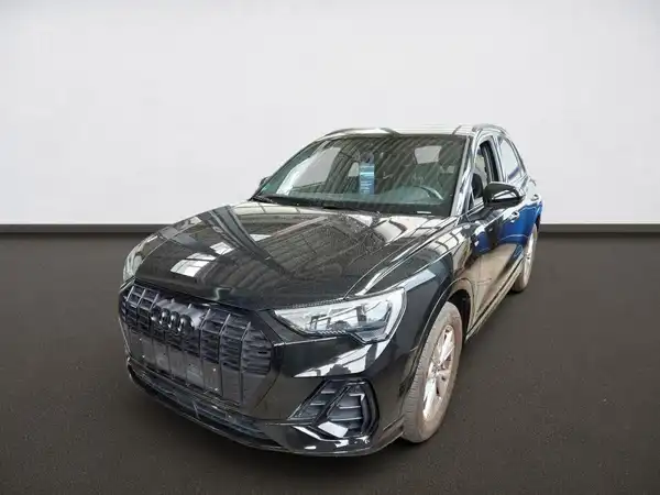 AUDI Q3 S line 40 TFSI qu Business Navi+ Virtual+ Connect (2/4)
