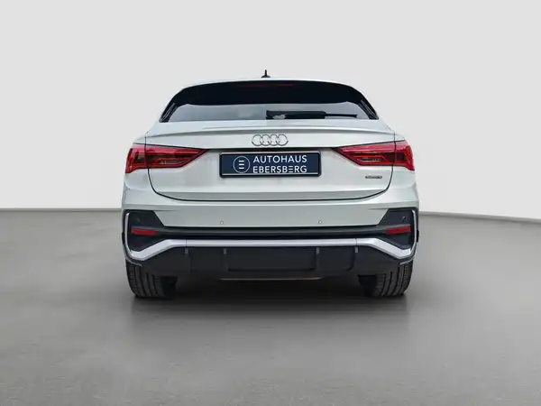 AUDI Q3 Sportback S line 40 TFSI qu Assist+ virtual App MATRX (6/17)