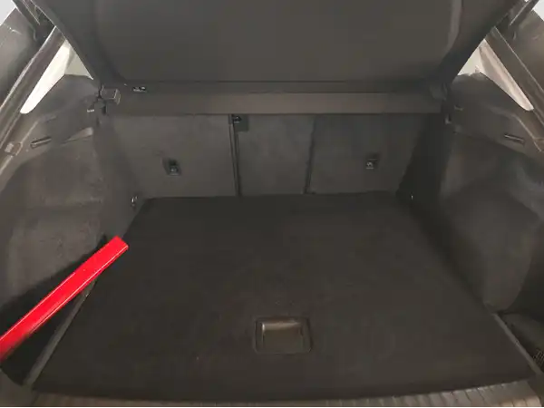 AUDI Q3 35 TDI virtual Business Navi+ connect (13/17)