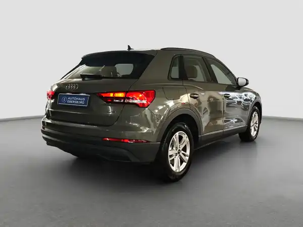 AUDI Q3 40 TSFI quattro (5/16)