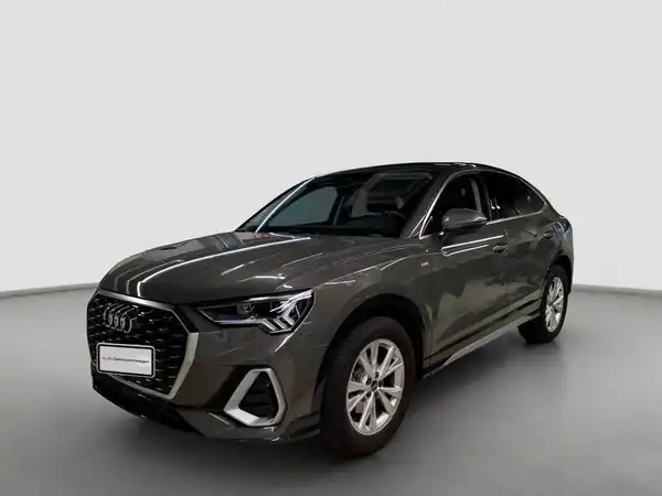AUDI Q3 Sportback S line 35 TFSI (2/4)