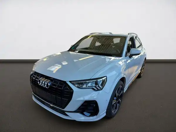 AUDI Q3 S line 40 TDI quattro (2/4)