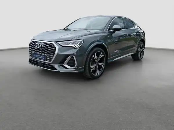 AUDI Q3 Sportback S line 45 TFSI e Hybrid Assist Business Kamera LED (2/17)