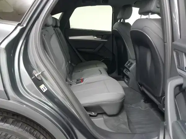 AUDI Q5 Sportback S line 55 TFSI e qu. Business Assist Stadt u. Tour MATRIX (16/20)