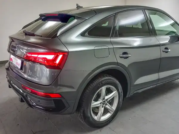 AUDI Q5 Sportback S line 55 TFSI e qu. Business Assist Stadt u. Tour MATRIX (18/20)