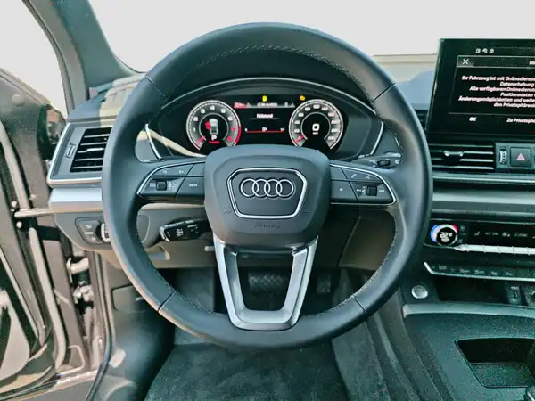 AUDI Q5 advanced 45 TFSI qu. 5JGAR Business Tour MATRIX Pano (11/16)