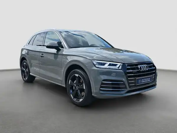 AUDI Q5 55 TFSI e quattro (4/16)