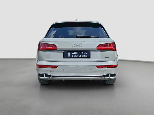 AUDI Q5 55 TFSI e quattro (6/16)