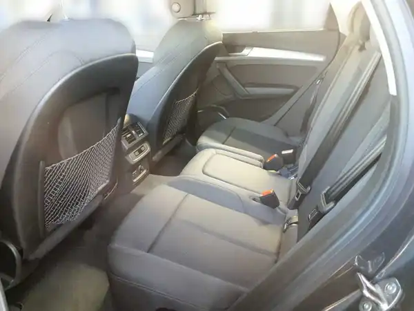 AUDI Q5 advanced 50 TFSI e quattro (7/9)