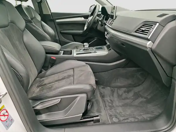 AUDI Q5 40 TDI qu TechSelect Alarm DAB 3xClima AHK (15/17)