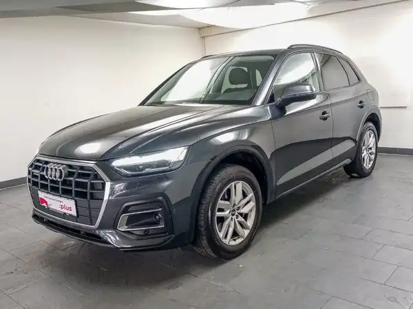 AUDI Q5 50 TFSI e qu Hybrid Tour Business ACC MTRX Navi+ (2/22)