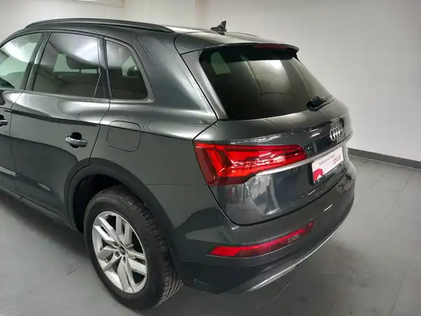 AUDI Q5 50 TFSI e qu Hybrid Tour Business ACC MTRX Navi+ (21/22)