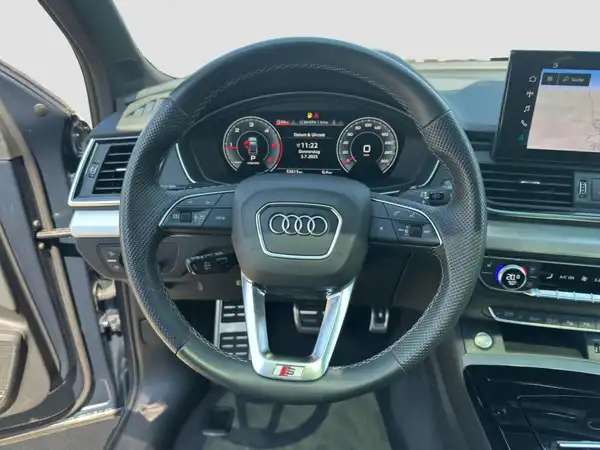 AUDI Q5 S line 50 TDI qu Stdt Parken Tourn Businss LED (11/17)