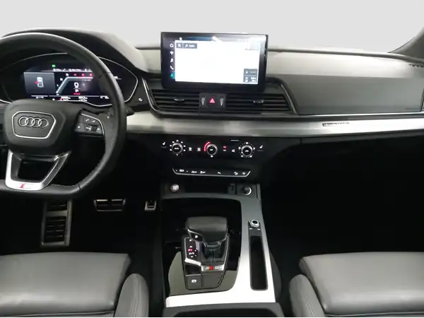 AUDI SQ5 3.0 TDI qu. Business Navi+ Virtual Kamera Connect (12/17)