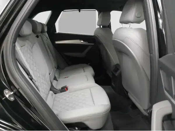 AUDI SQ5 3.0 TDI qu. Business Navi+ Virtual Kamera Connect (16/17)