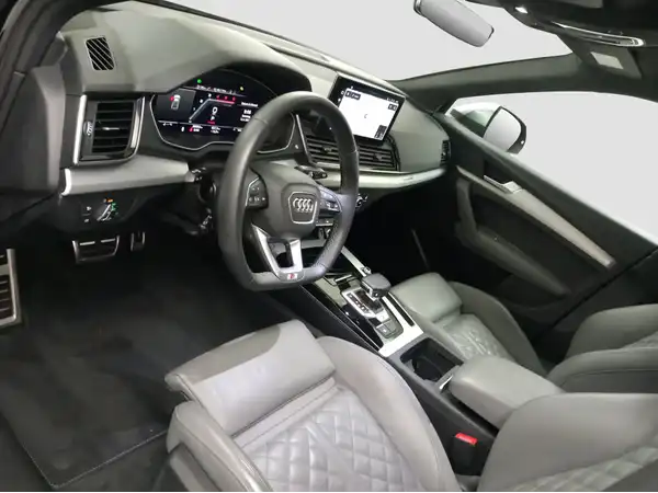 AUDI SQ5 3.0 TDI qu. Business Navi+ Virtual Kamera Connect (8/17)