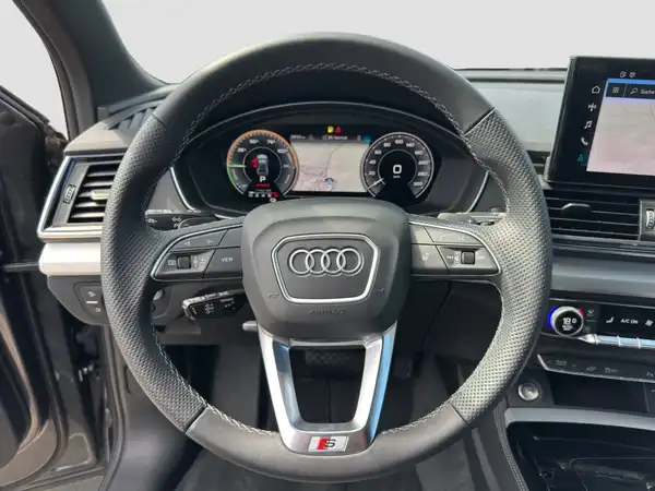 AUDI Q5 Sportback S line 50 TFSI e qu Hybrid Stadt Tour Business (11/16)
