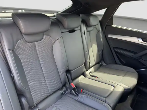 AUDI Q5 Sportback S line 50 TFSI e qu Hybrid Stadt Tour Business (15/16)