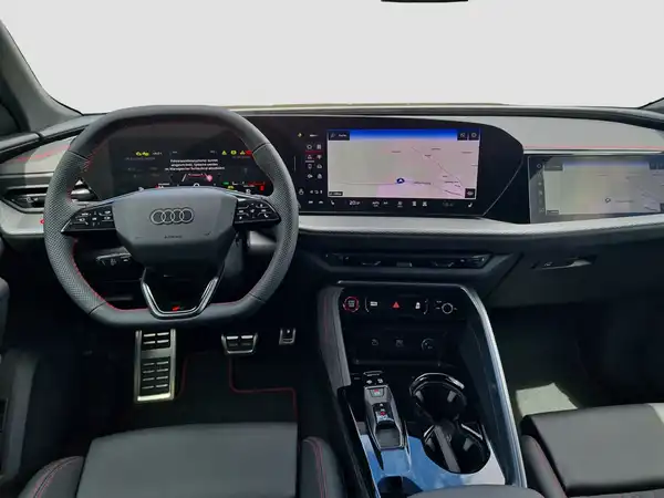 AUDI Q5 2.0 TDI quattro (10/16)