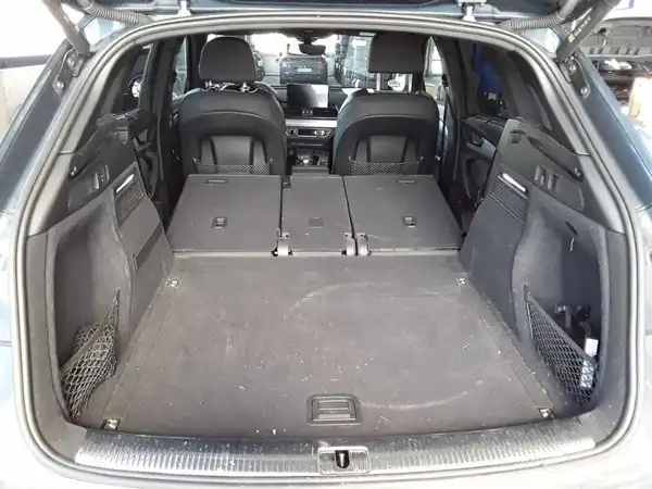 AUDI Q5 S line 50 TDI qu Stdt Parken Tourn Businss LED (8/8)