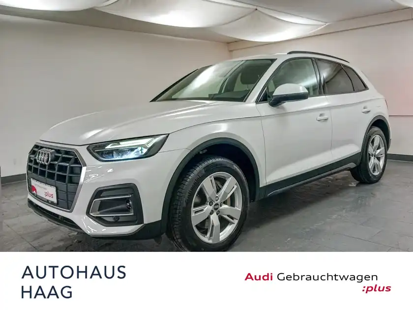 AUDI Q5 50 TFSI e qu Stadt Business virtual Pano Navi+ (1/21)