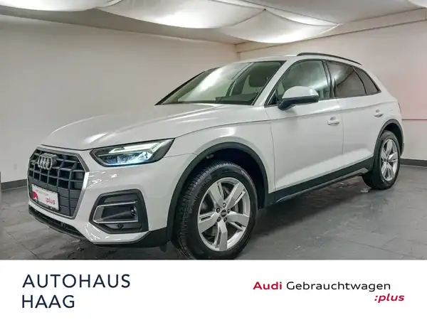 AUDI Q5 50 TFSI e qu Stadt Business virtual Pano Navi+ (1/21)